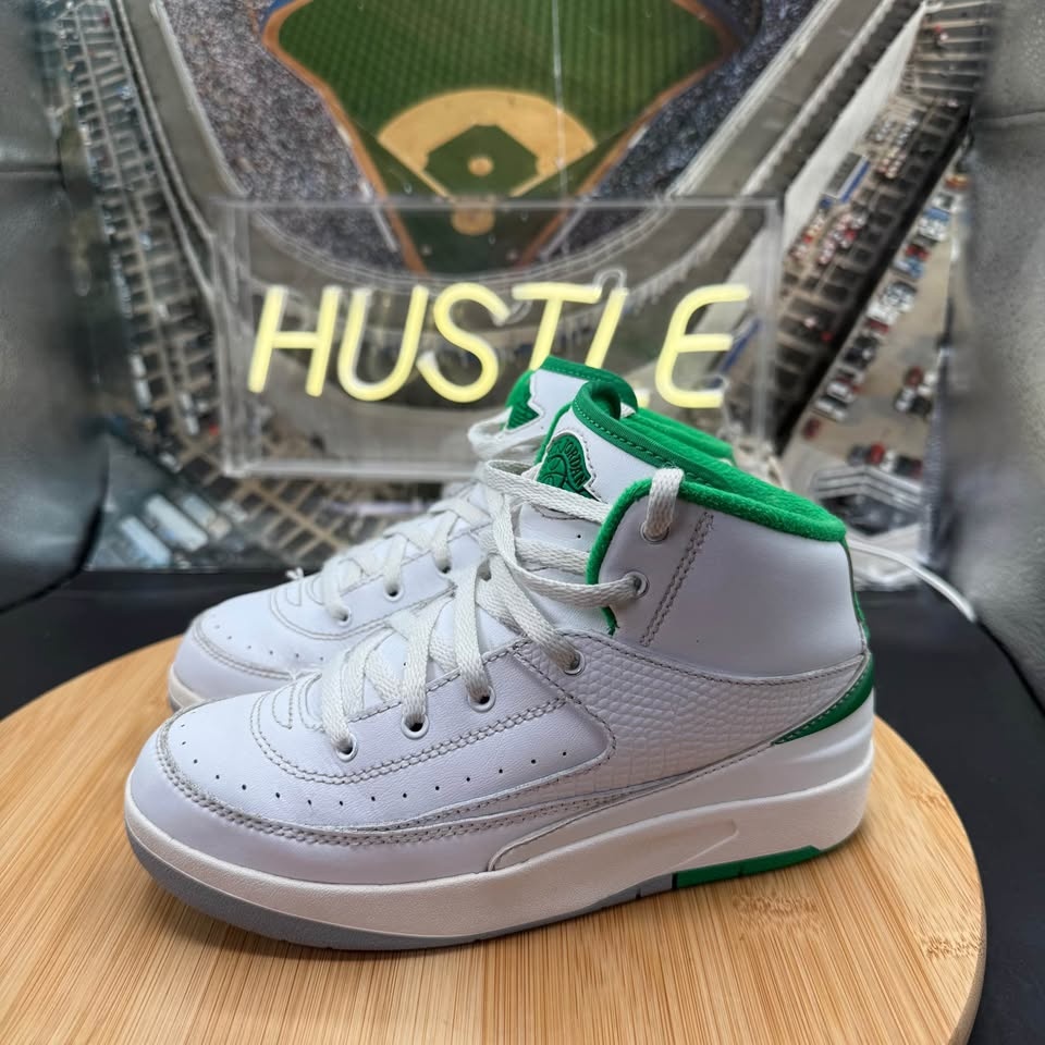 Nike Air Jordan 2 Retro (PS) Lucky Green Sz 1Y - photo 2
