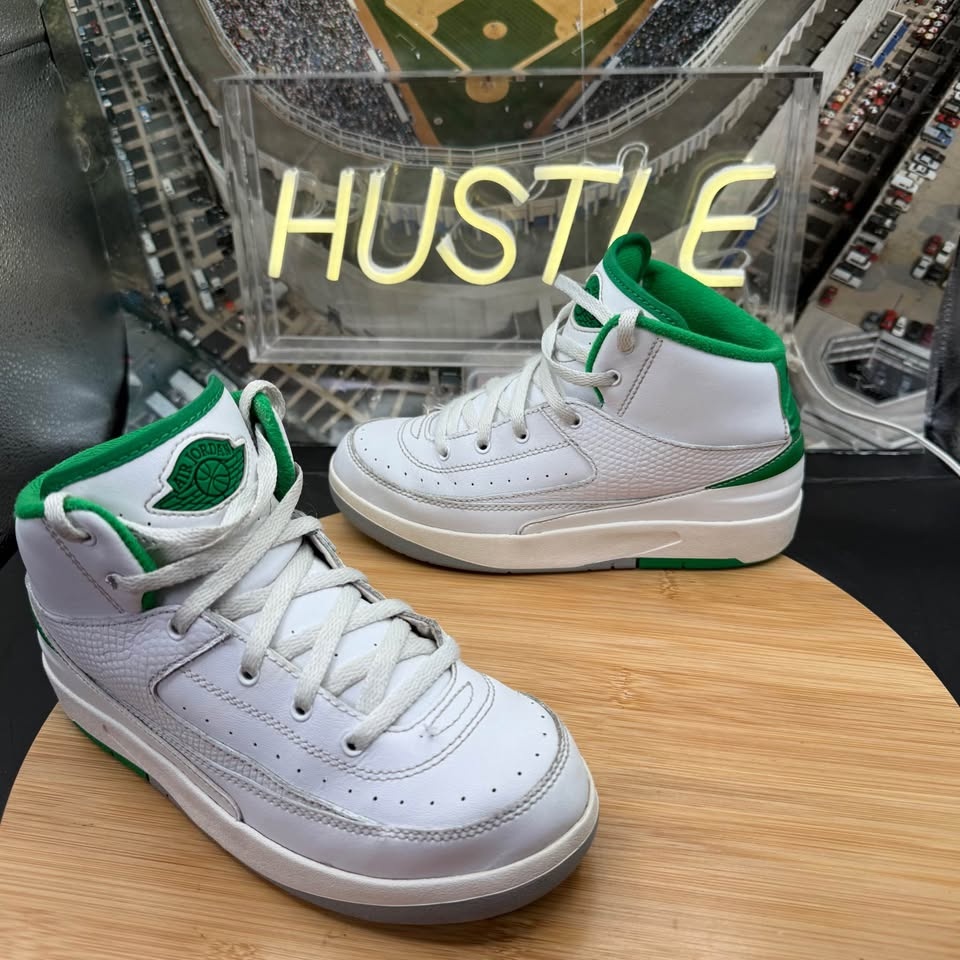 Nike Air Jordan 2 Retro (PS) Lucky Green Sz 1Y - photo 5
