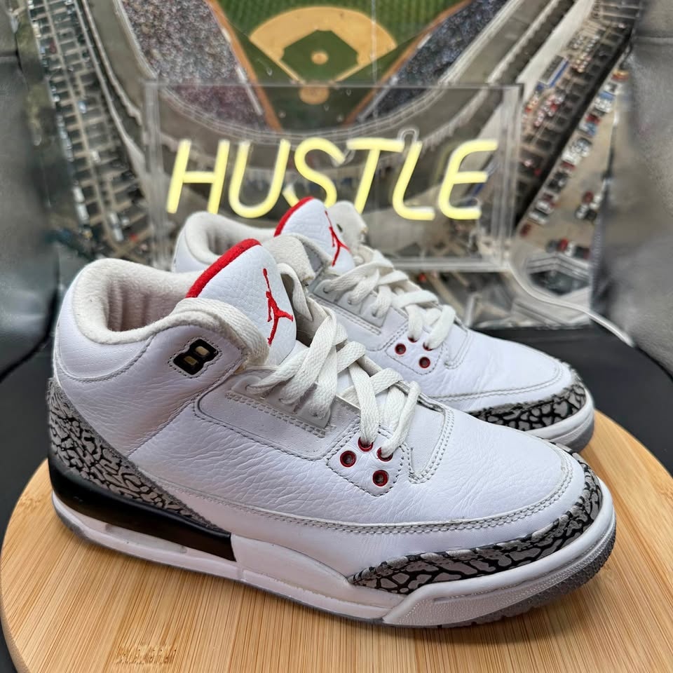 Nike Air Jordan III White Cement 2011 Retro (GS) SZ 5.5Y