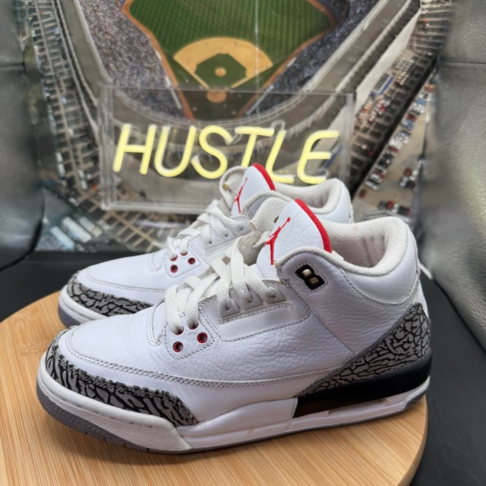 Nike Air Jordan III White Cement 2011 Retro (GS) SZ 5.5Y - photo 2
