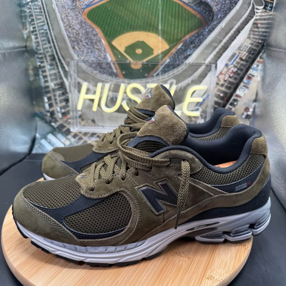 New Balance 2002R “Olive Black” Men’s Sz 12 - photo 2