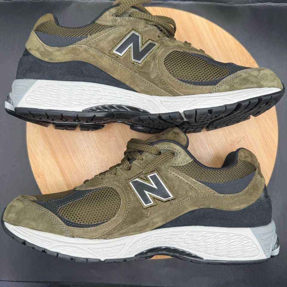 New Balance 2002R “Olive Black” Men’s Sz 12 - photo 4