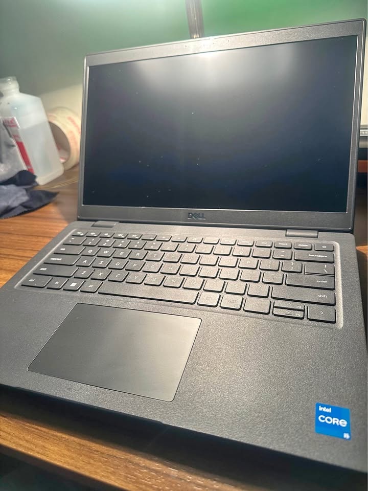 Dell Laptop | Windows 11 | 16GB | Charger Included