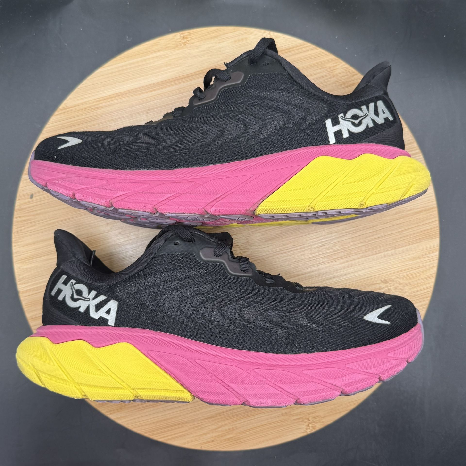 Hoka One One Arahi 6 Running Shoes Women’s Black/Pink Yarrow Sz - photo 4