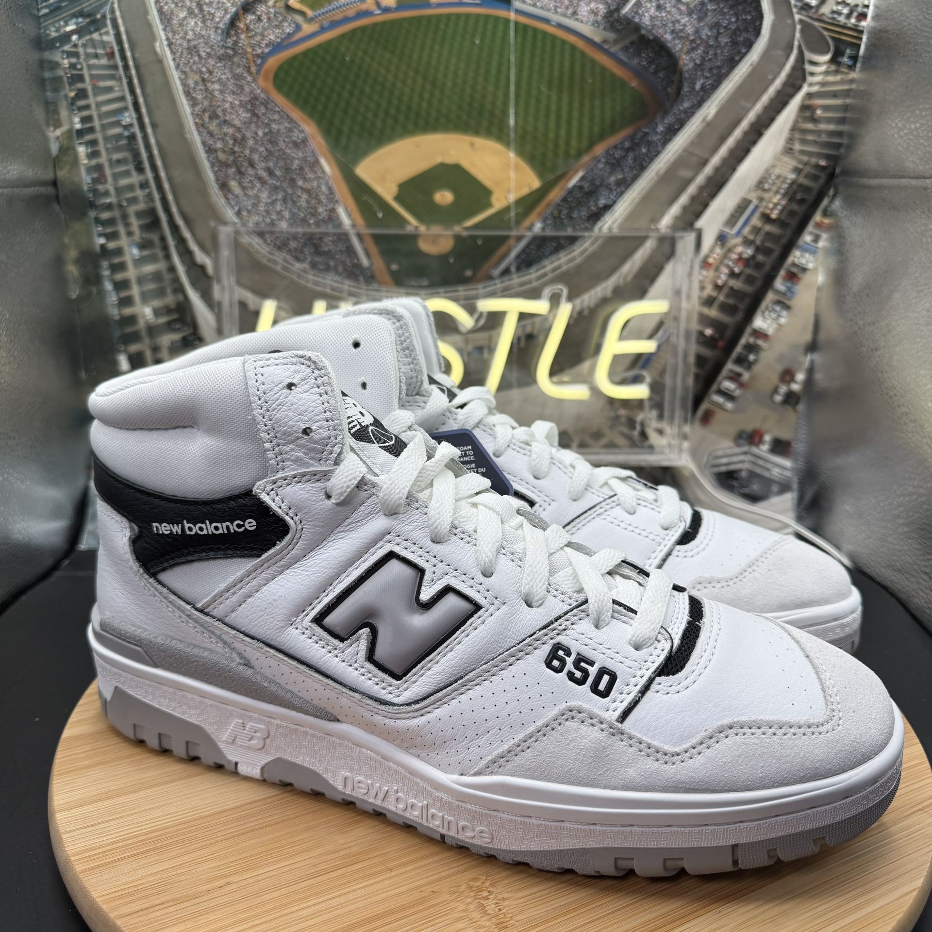 NEW BALANCE 650R 'ANGORA PACK - BLACK’ MENS SZ 10.5 - photo 2