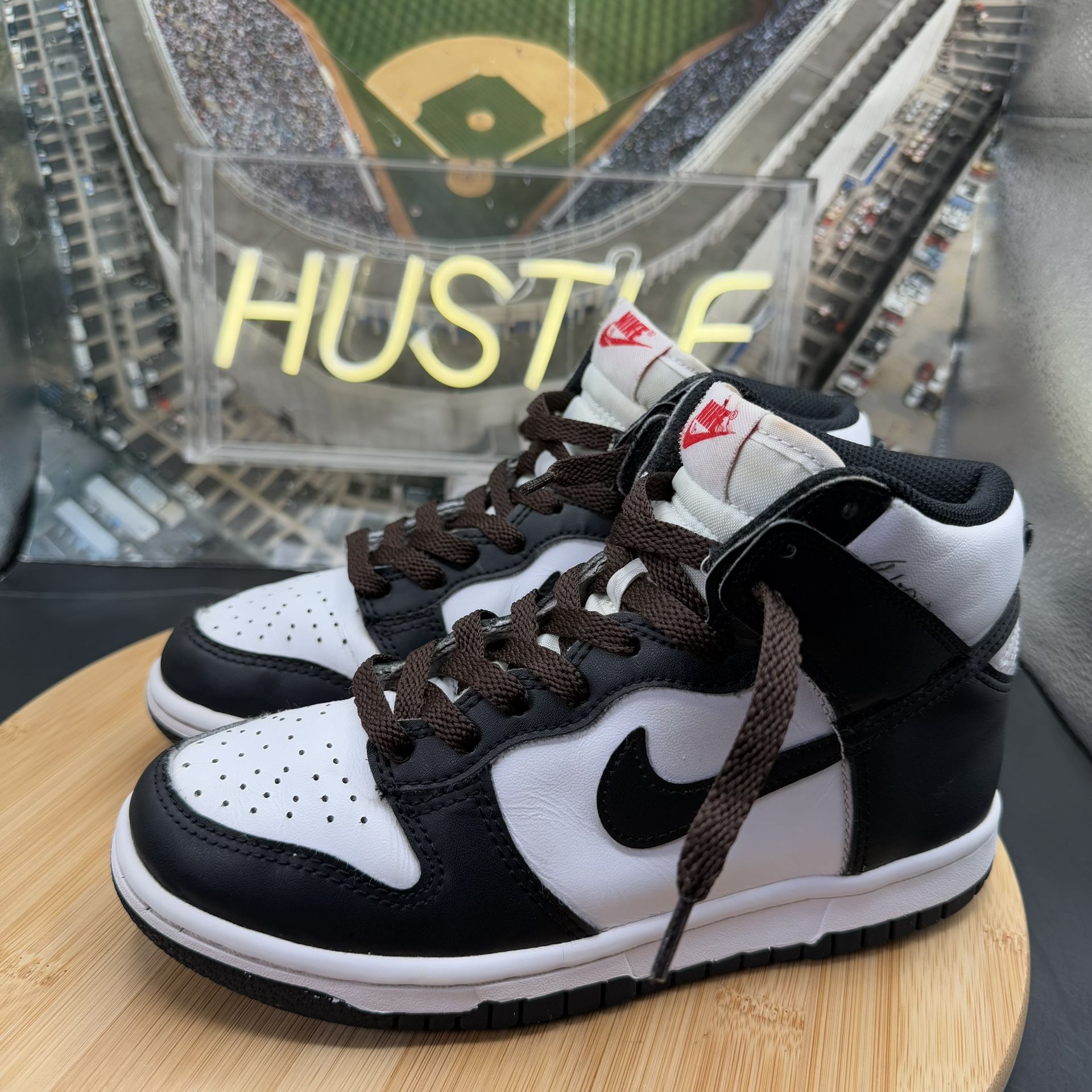 Nike Dunk High (GS) White Black Red Youth Size 4.5Y - photo 3