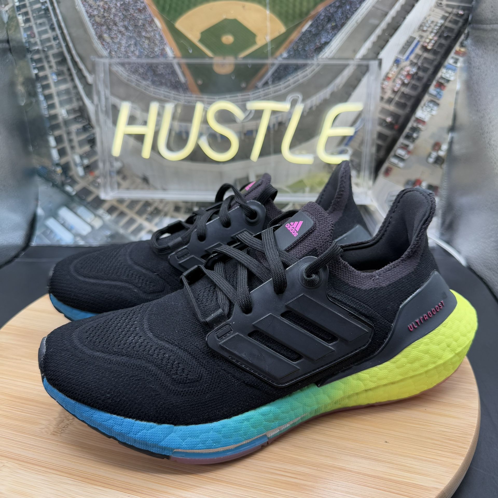 Adidas UltraBoost 22 'Black Multi Gradient' Mens Sz 5 - photo 3