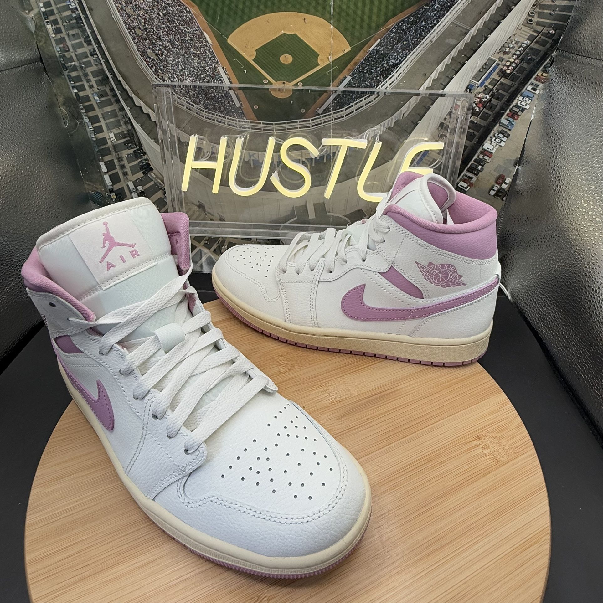 Nike Air Jordan 1 Mid Women’s 'Sail Pnk Coconut Milk' 8.5 New