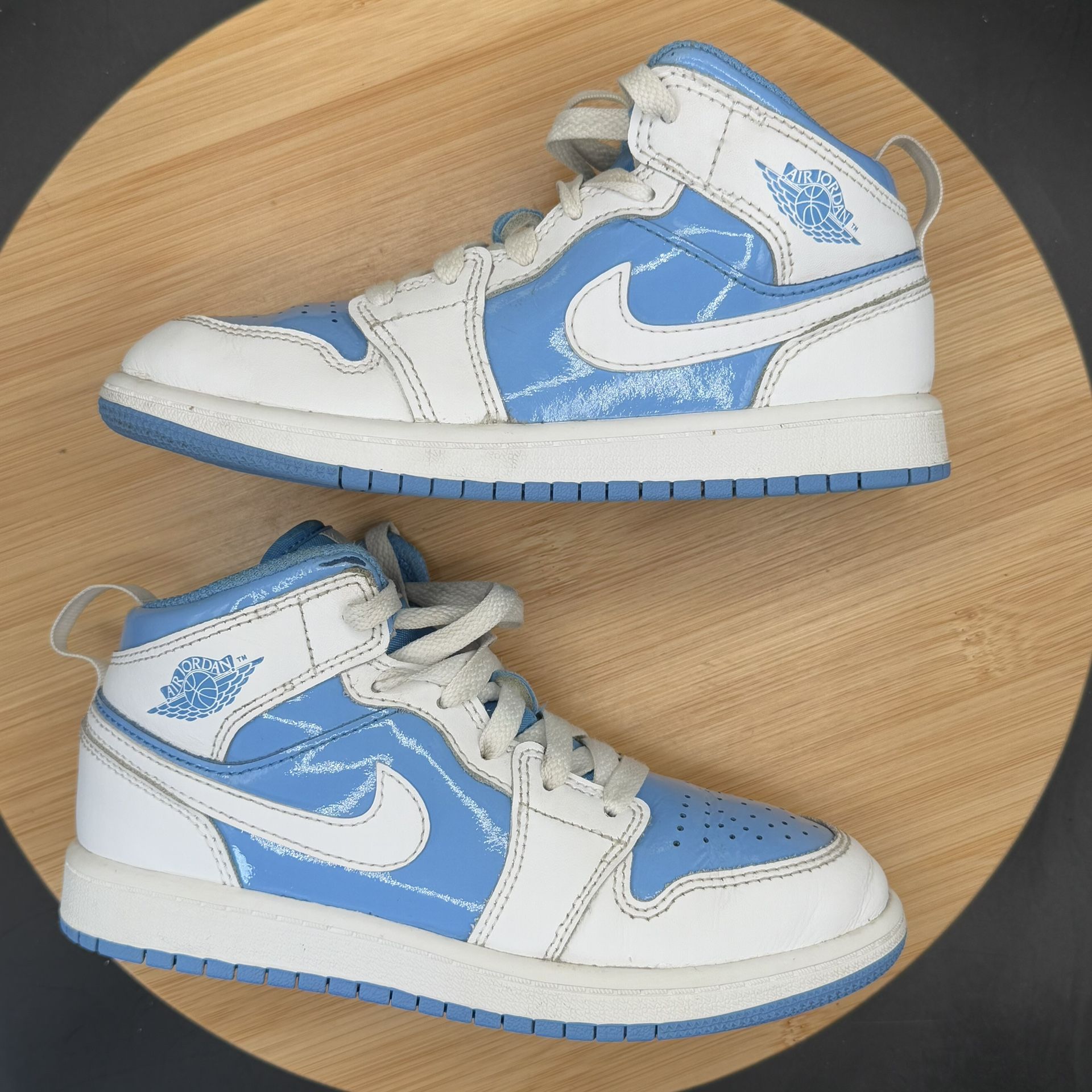 Nike Jordan 1 Mid SE (PS) White/Legend Blue Size 1.5Y - photo 4
