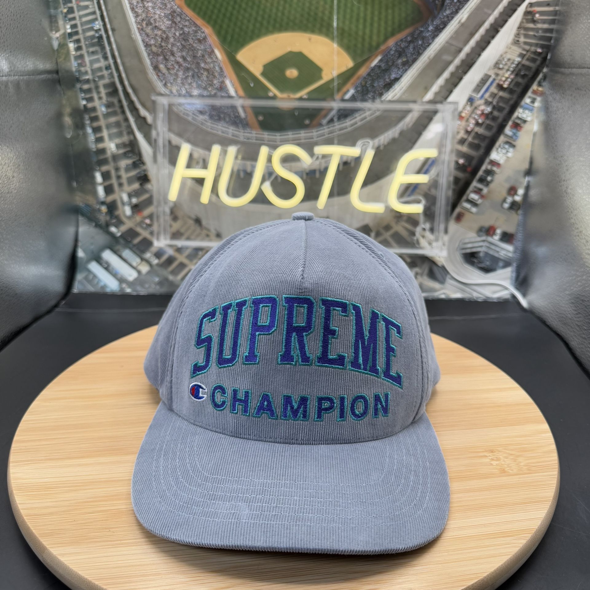 Supreme Champion 5 Panel Grey (SS17)
