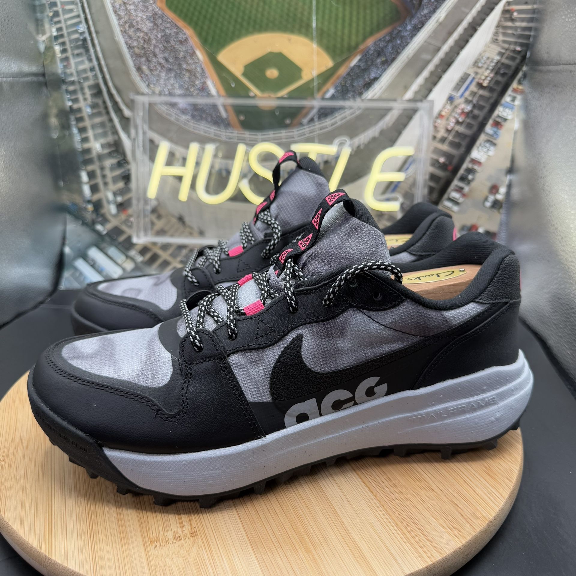 Nike ACG Lowcate Wolf Grey/Hyper Pnk Men’s Sz 9 - photo 3