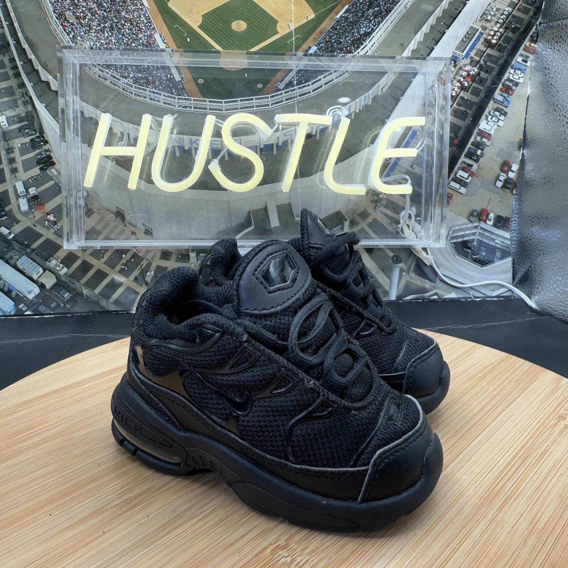 Nike Air Max Plus TD 'Triple Black' Toddler Shoes Sz 5C - photo 2