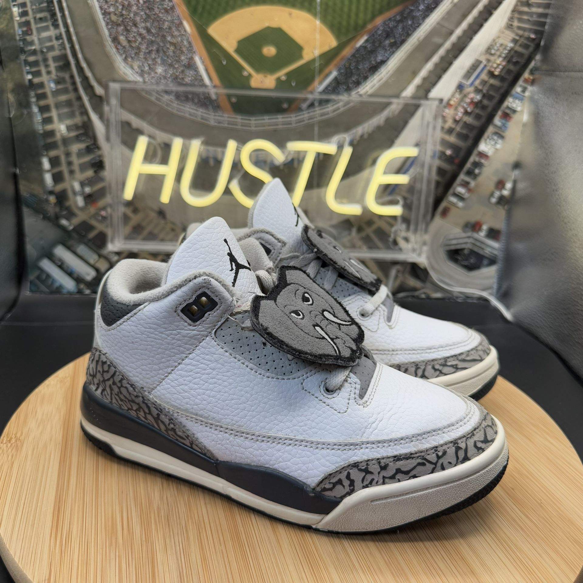 Jordan 3 Retro Hide N' Sneak Preschool Size 2Y White Grey Cement - photo 2