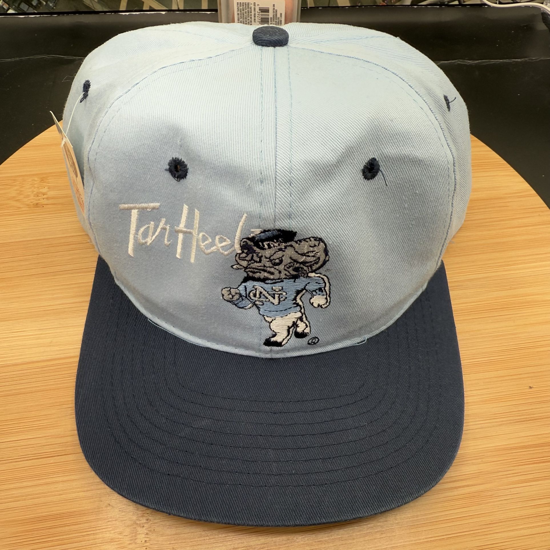 Vintage North Carolina Tar Heels NCAA Snapback Cap - photo 5