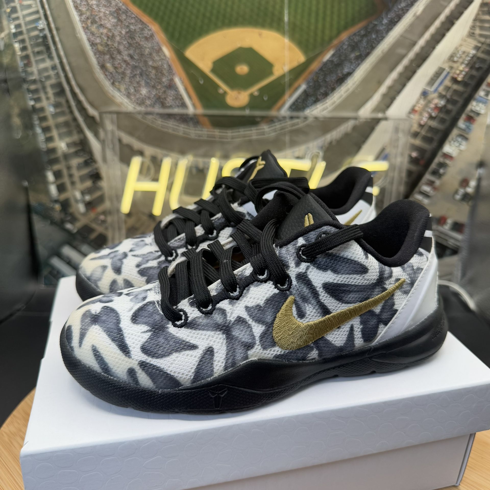 Kobe 8 Protro “Mambacita” Gigi White Gold Black (PS) Sz 11.5C (F - photo 3