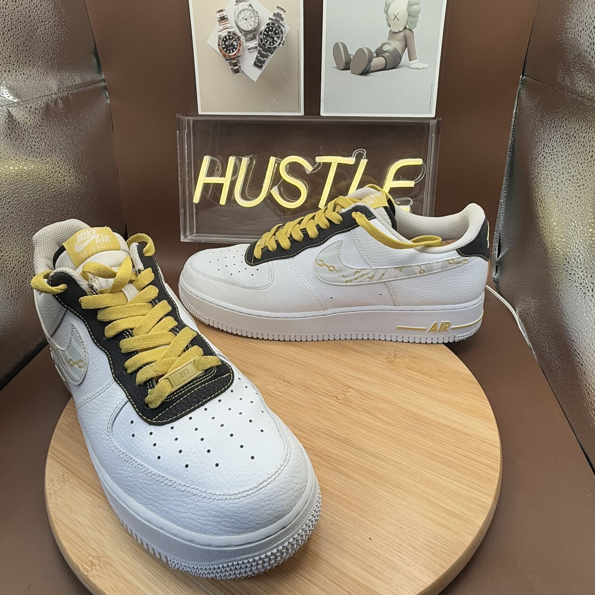 NIKE AIR FORCE 1 '07 LV8' GOLD LINKS ZEBRA SIZE US 12