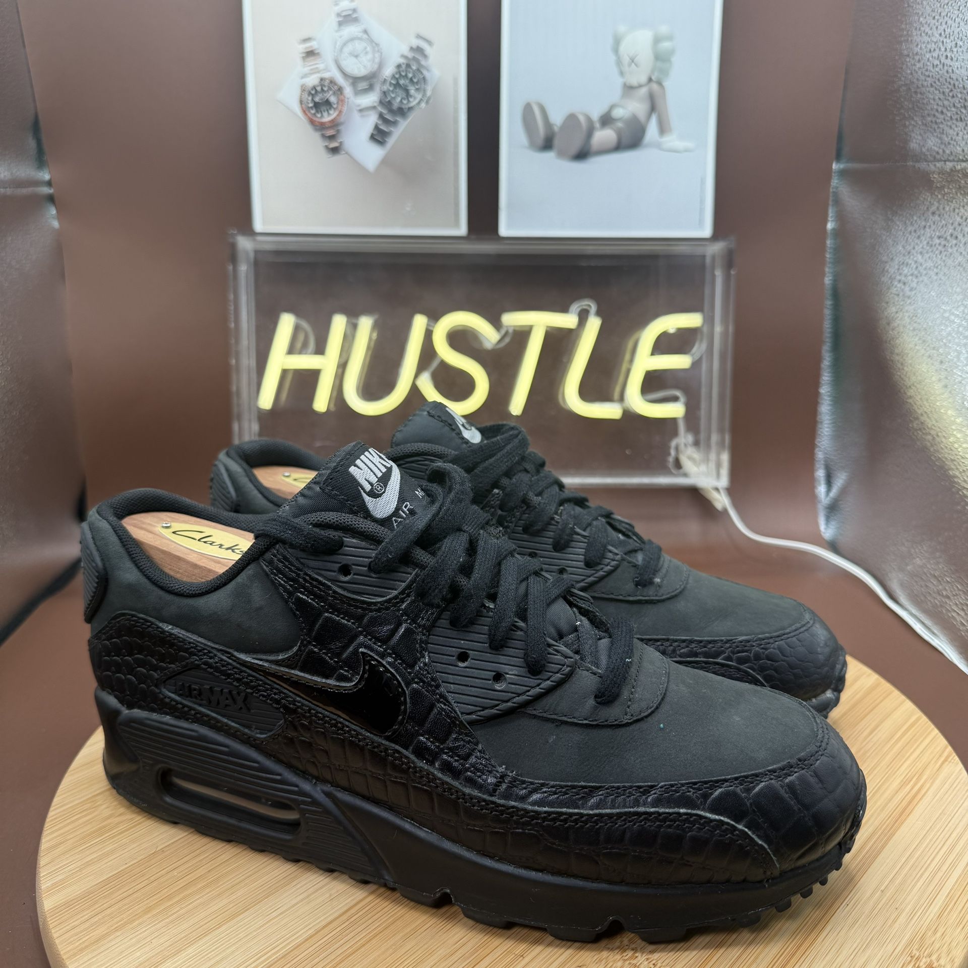 NikeAir Max 90 Premium Black Reptile Sneakers Sz 8.5 - photo 2