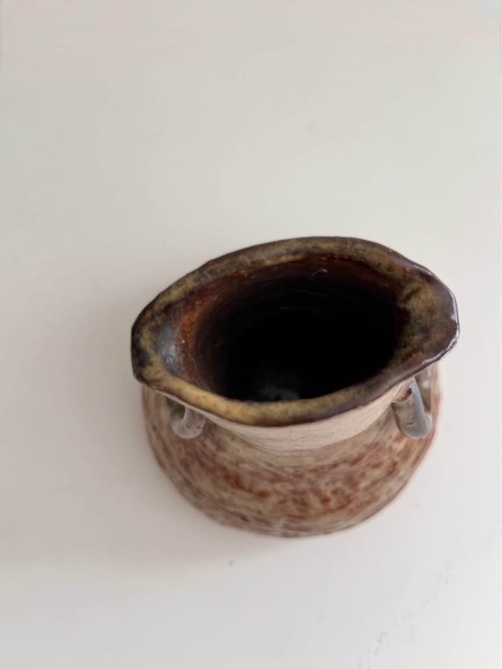Fun Quirky Handmade Studio Pottery Vase. Earthy neutral colours. - photo 3
