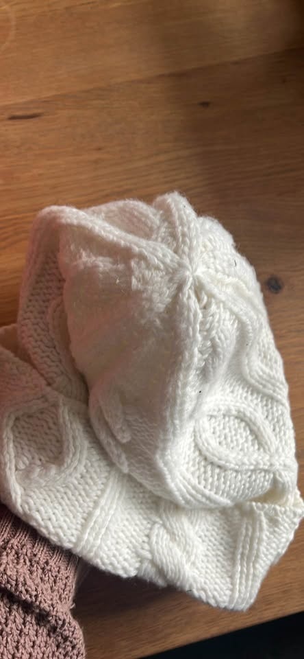 Echo white crochet toque - photo 3