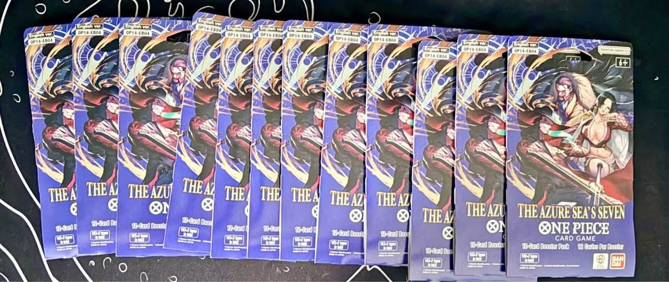 One piece card packs