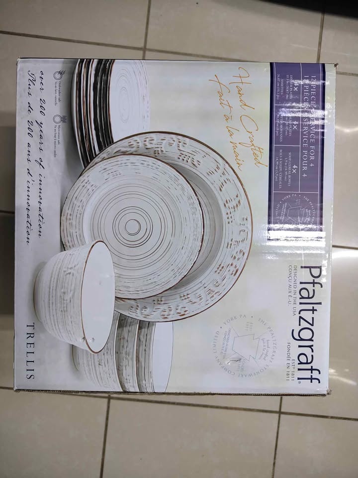 Moving Sale – Dinnerware Set (Like New) - photo 2
