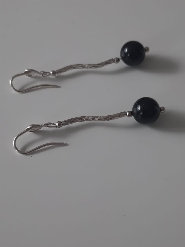Delicate Earrings – Silver & onyx - photo 2