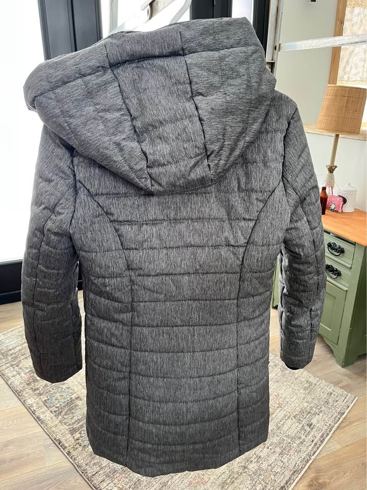 Ladies Winter Jacket Size Small Angled zipper Excellent conditio - photo 2