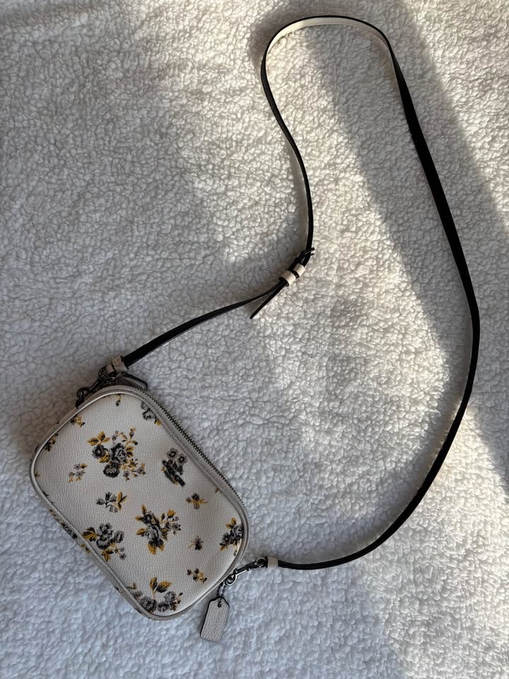 Coach Floral Crossbody Clutch with Prairie Print - photo 3