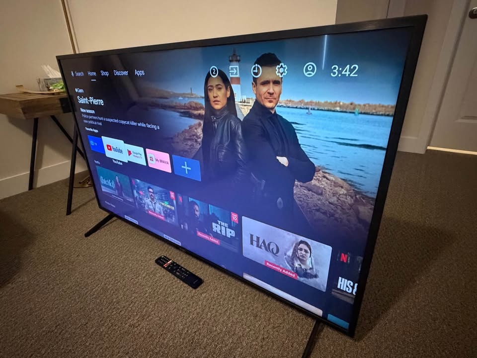 Sony 55” 4K UHD Smart TV – Excellent Condition (X800E) - photo 2