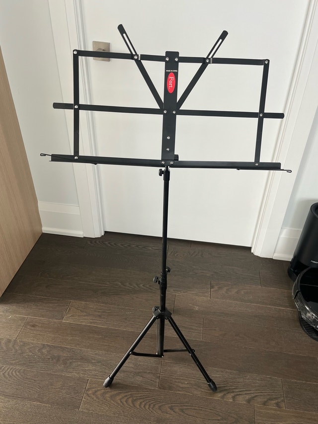 Fort Music Stand