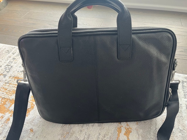 Danier Leather Briefcase - photo 2