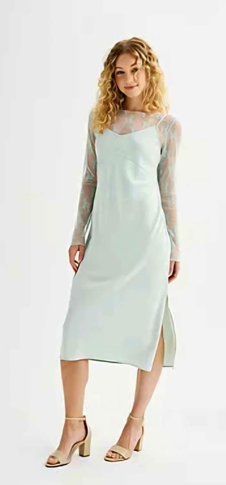 * New* Lace Long Sleeve Top and Satin Slip Dress. Size: S - photo 3