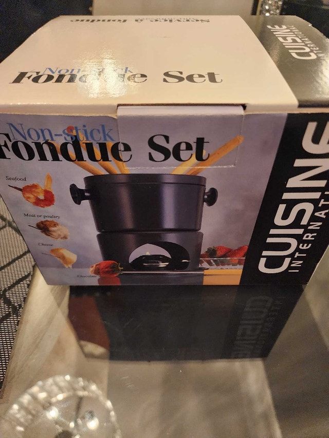 Cuisinart Non-stick Fondue Set