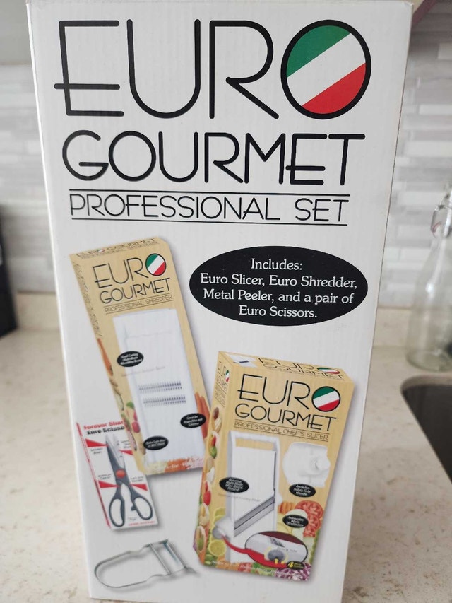 Brand New Euro Gourmet Professional Shredder Set