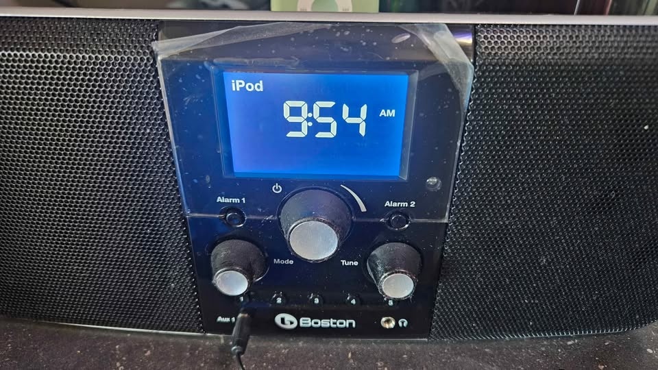 Boston Acoustics Duo-i Plus iPod Dock AM/FM Stereo Clock Radio - photo 2