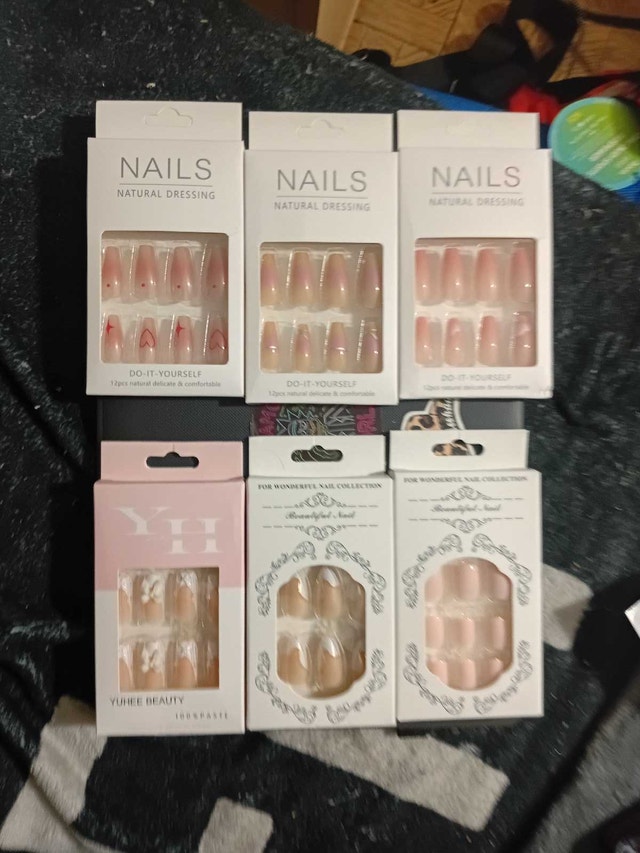fake nails - photo 4