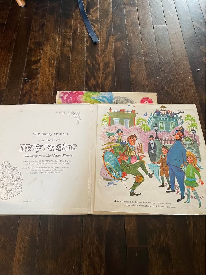 Mary Poppins Vinyl LP (1964 Disneyland Records) - photo 2