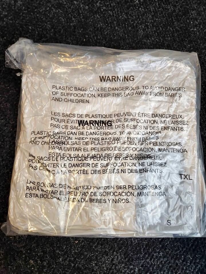 Logan and Cove premium pillow (Twin XL)