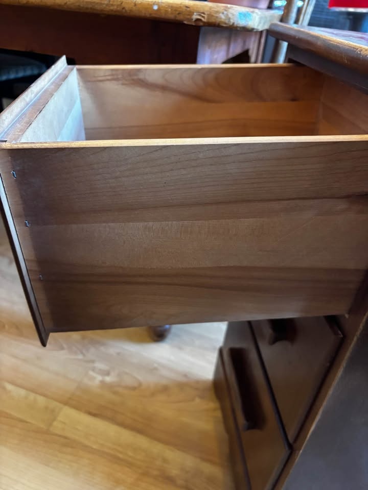 Solid Walnut Desk – Vintage - photo 2