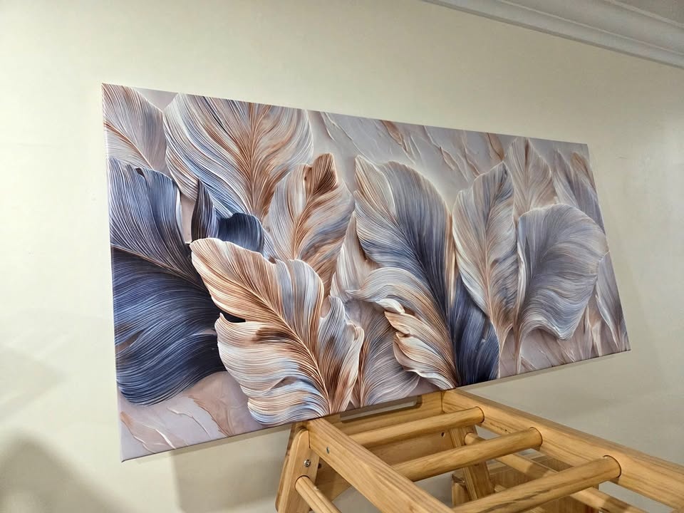 Abstract Leaf Canvas – Large Luxury Wall Art (52 × 24 inches)