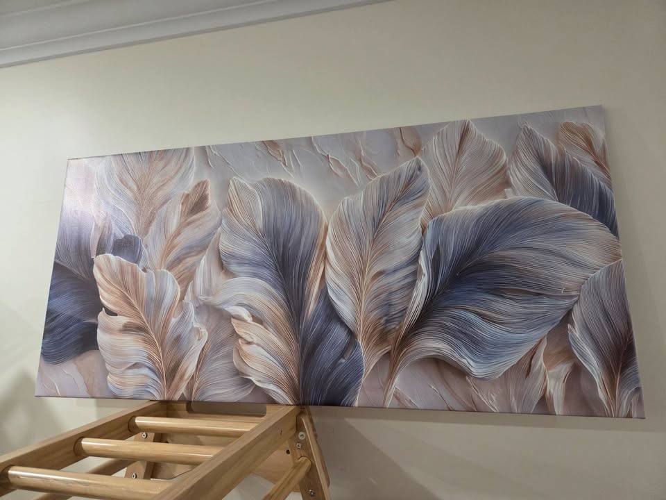 Abstract Leaf Canvas – Large Luxury Wall Art (52 × 24 inches) - photo 3