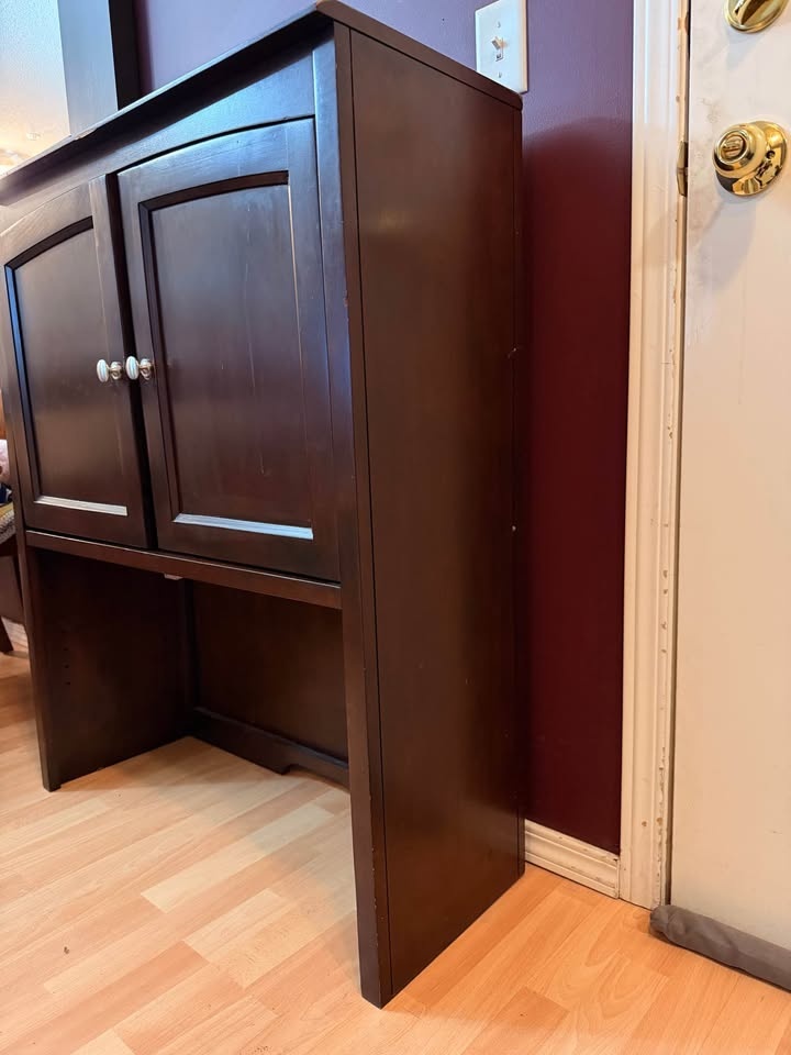 Console table - photo 4