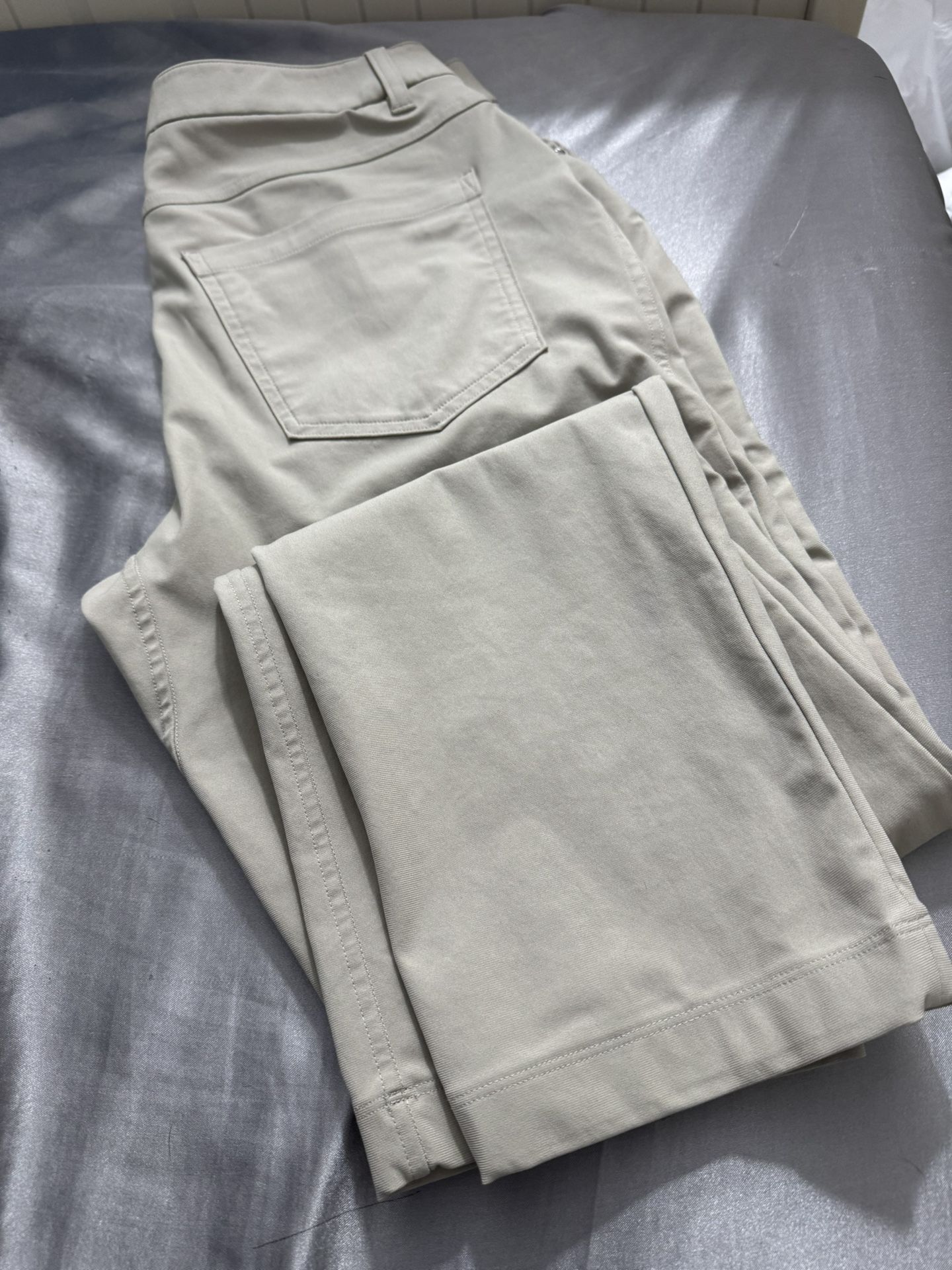 Lululemon Classic-Fit 5 Pocket Pants – 29 (Utilitech