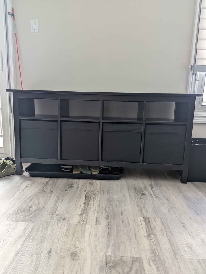 Console table/storage - photo 2