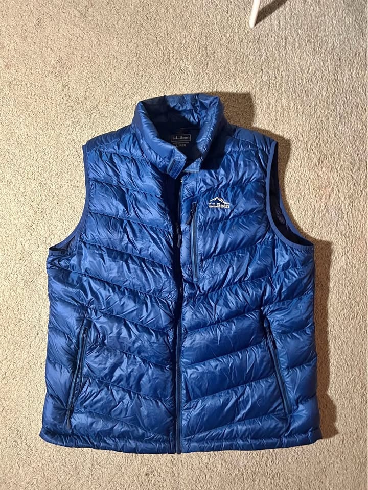 L.L.Bean blue puffer vest, size Large