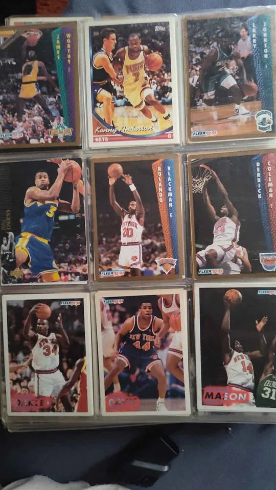 Lot of (150+) Baseball& Basketball Trading Cards image indicator(3)