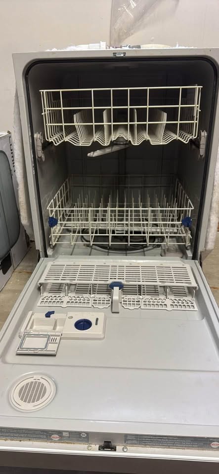 Used Whirlpool Dishwasher - photo 2