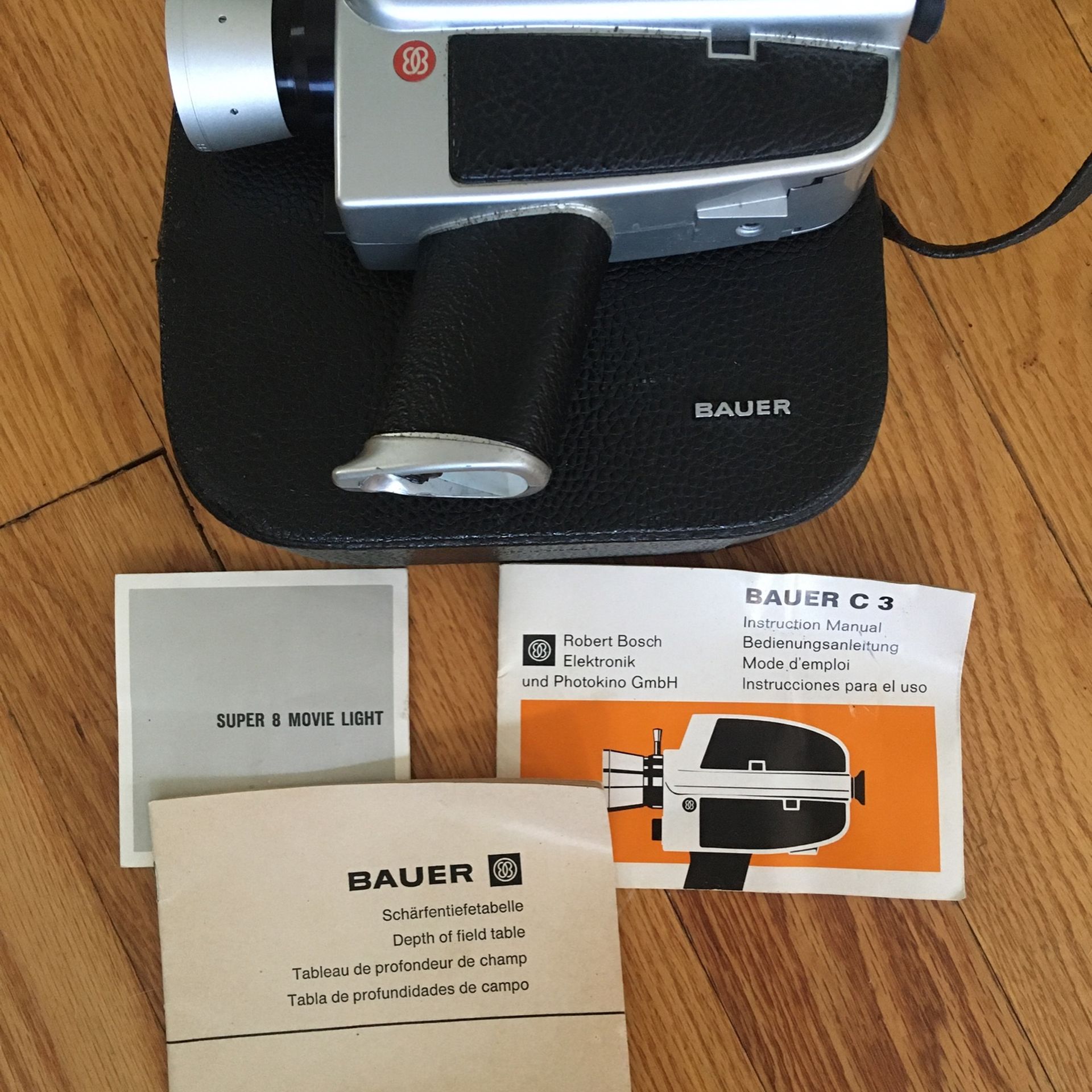 Bauer Super 8 C3 - photo 4