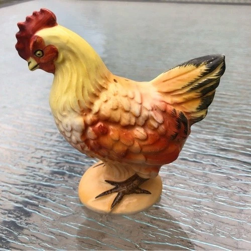 Vintage Rooster/Hen/Chicken Salt & Pepper Shakers - photo 3