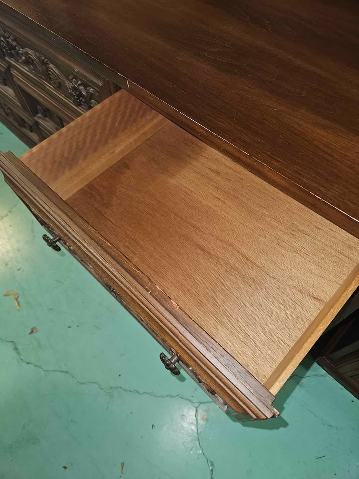 Wood bedroom set - Queen - photo 3